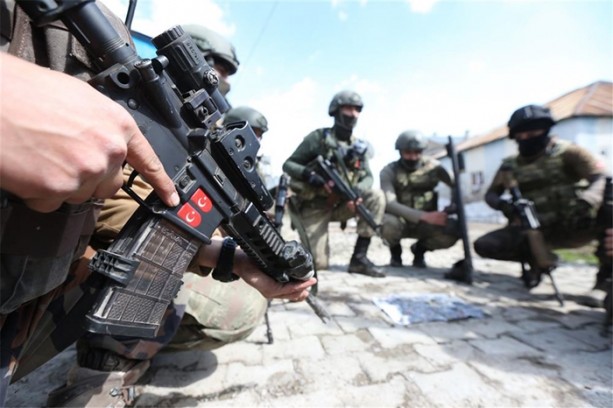 Foto - Yüksekova'da operasyonlar sürüyor
