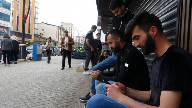 Foto - Yüksekovalılar seçim sonuçlarına odaklandı