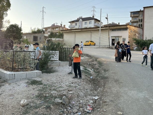 Foto - Yüksekovalıların mezarlık feryadı! 'Bir duvar örün'
