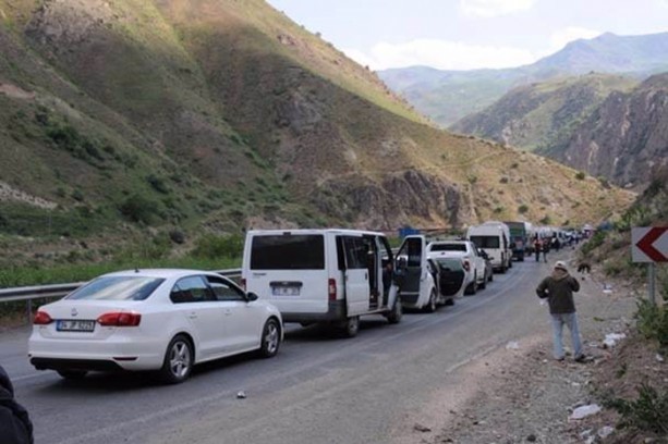 Foto - Yüksekova'ya geri dönüş başladı