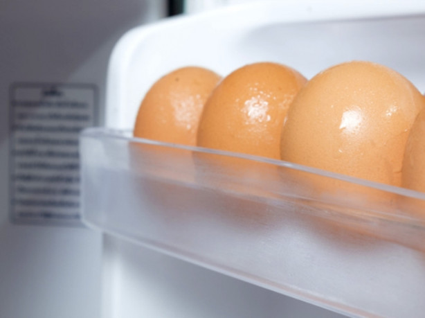 Foto - Yumurtaları buzdolabı kapağına koyanlar dikkat! Uzmanlar uyarıyor