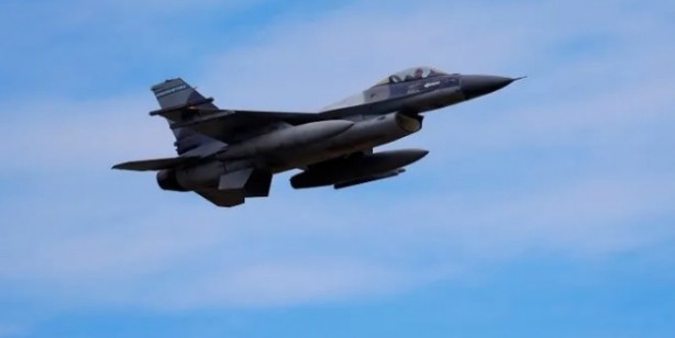 Foto - Yunan basınında F-16 paniği! İtiraz sesleri yükseldi: Bunu nasıl yaparlar!