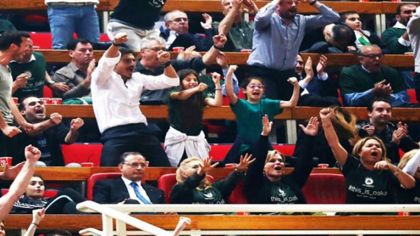 Foto - Yunan başkan rezil oldu!