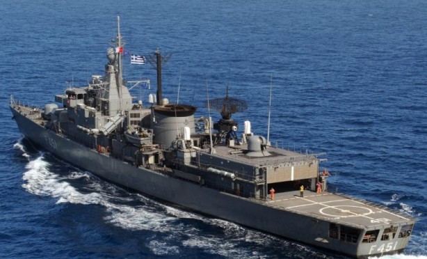 Foto - Yunan donanması perişan halde! Son sayıları paylaştılar