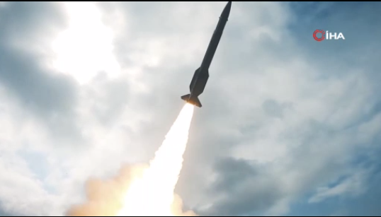 Foto - Yunan korkudan tir tir titreyecek! Türkiye füzeyi ateşledi