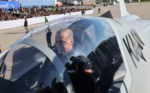 Foto - Yunan medyasının ağzından salyalar akıyor! 'Savaş alanlarına damga vuracak'