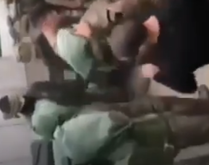 Foto - Yunan ve Rum askerleri birbirlerini yiyor! Akıl almaz işkence görüntüleri