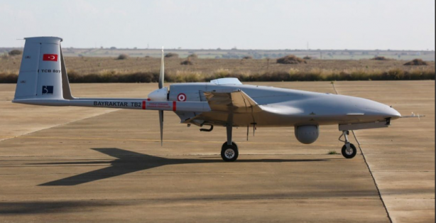 Foto - Bu itiraf hiç hesapta olmayan bir ülkeden geldi: Bayraktar TB2'ler kapışılıyor, Türkler İHA’larla para basıyor