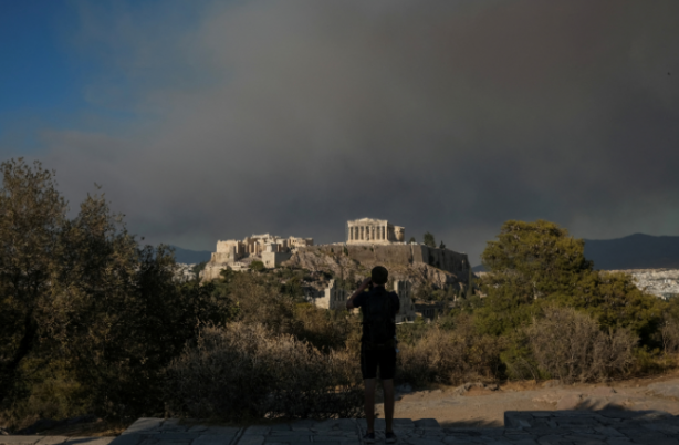 Foto - Yunanistan cehennemi yaşıyor! 9 köy ve İki hastane tahliye edildi… Yangın Atina’ya yaklaştı
