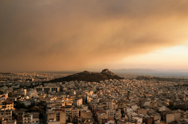 Foto - Yunanistan cehennemi yaşıyor! 9 köy ve İki hastane tahliye edildi… Yangın Atina’ya yaklaştı