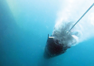 Foto - Yunanistan çok ama çok tedirgin! Böyle duyurdular: Türk roketi gemiyi ortadan ikiye ayırdı