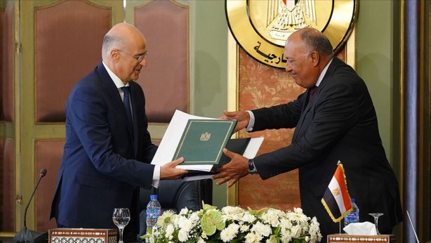 Foto - Yunanistan fotoğrafları paylaştı: ABD bombardıman savaş uçakları bölgede...