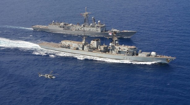 Foto - Yunanistan fotoğrafları paylaştı: ABD bombardıman savaş uçakları bölgede...