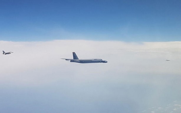 Foto - Yunanistan fotoğrafları paylaştı: ABD bombardıman savaş uçakları bölgede...