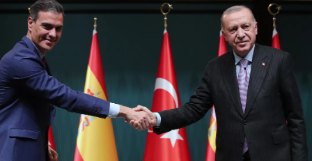 Foto - Yunanistan hiç bu kadar rahatsız olmamıştı! 'Türkiye ile İHA üretecekler' diyerek duyurdular