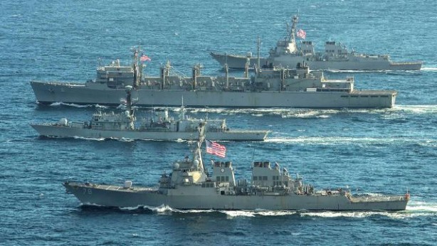 Foto - Yunanistan için bölgeye savaş gemileri yolladılar! Türkiye'ye karşı alçak adım