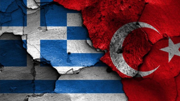 Foto - Yunanistan için bölgeye savaş gemileri yolladılar! Türkiye'ye karşı alçak adım