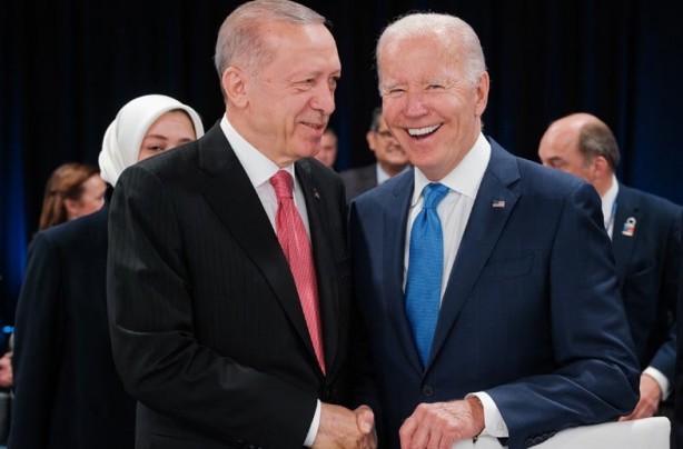 Foto - Yunanistan iyice manyaklaştı: Türkiye S-400'lerin anahtarlarını o ülkeye verecek