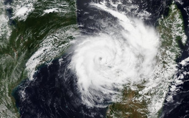 Yunanistan kahrolacak, Türkiye havalara uçacak! Türk profesör "Eylül'de geliyor" diyerek ilan etti