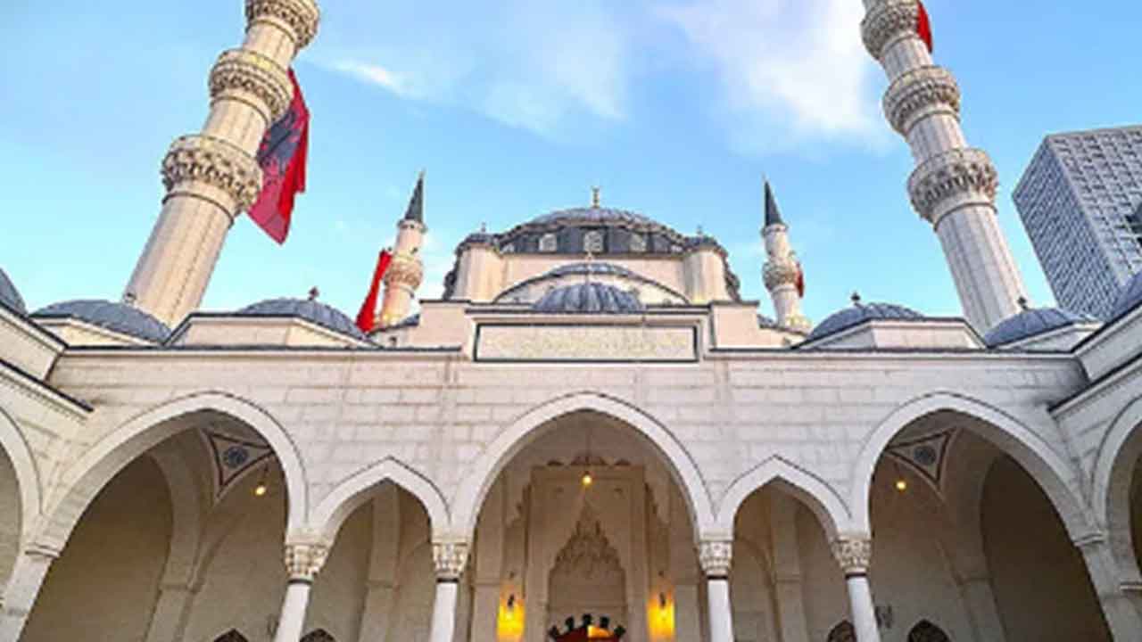 Foto - Yunanistan panikte! "Bir ülke Erdoğan'ı bekliyor! Bölgenin en büyük camisini açacak" diyerek duyurdular