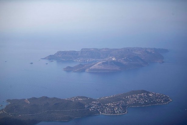 Foto - Yunanistan savaşın kapısına vuruyor! Ege’deki 5 stratejik adaya bakın neler yaptılar