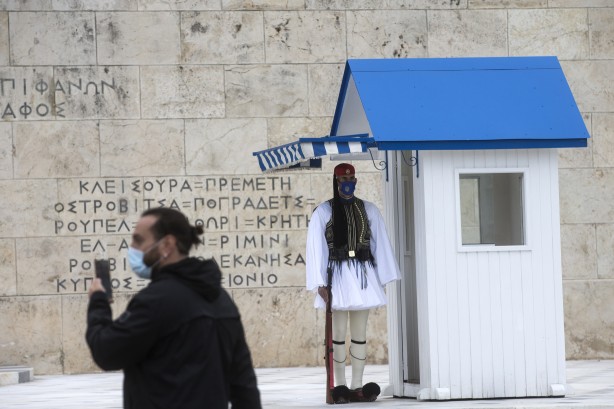 Yunanistan şokta! Askerler için talimat verildi