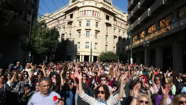 Foto - Türkiye'ye kafa tutan Yunanistan şokta! Ölü sayısı 140 bini geçti