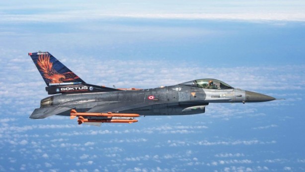 Foto - Yunanistan tedirgin! Böyle duyurdular: Türkiye bu iki füzeyle İsrail'i vurabilir