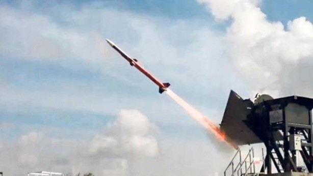 Yunanistan tedirgin! Böyle duyurdular: Türkiye bu iki füzeyle İsrail'i vurabilir