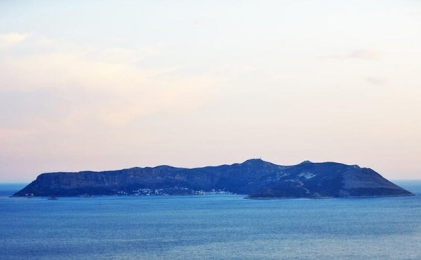 Foto - Yunanistan, Türkiye korkusuyla silahlanıyor! 5 bin asker, 10 milyar euro...