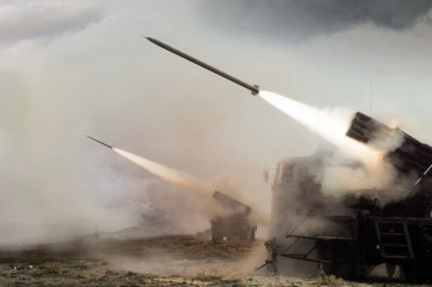 Foto - Yunanistan, Türkiye'nin TR-122 Paraşüt Roketini konuşuyor! 'Çok tuhaf' diyerek duyurdular