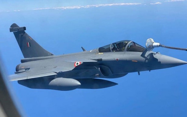 Foto - Yunanistan Türkiye'ye karşı savaşa mı hazırlanıyor? Dikkat çeken askeri hareketlilik!