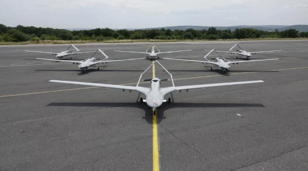 Foto - Yunanistan ve Sırbistan'ı çıldırtacak gelişme! O ülke Türkiye'den Bayraktar TB2 SİHA aldı