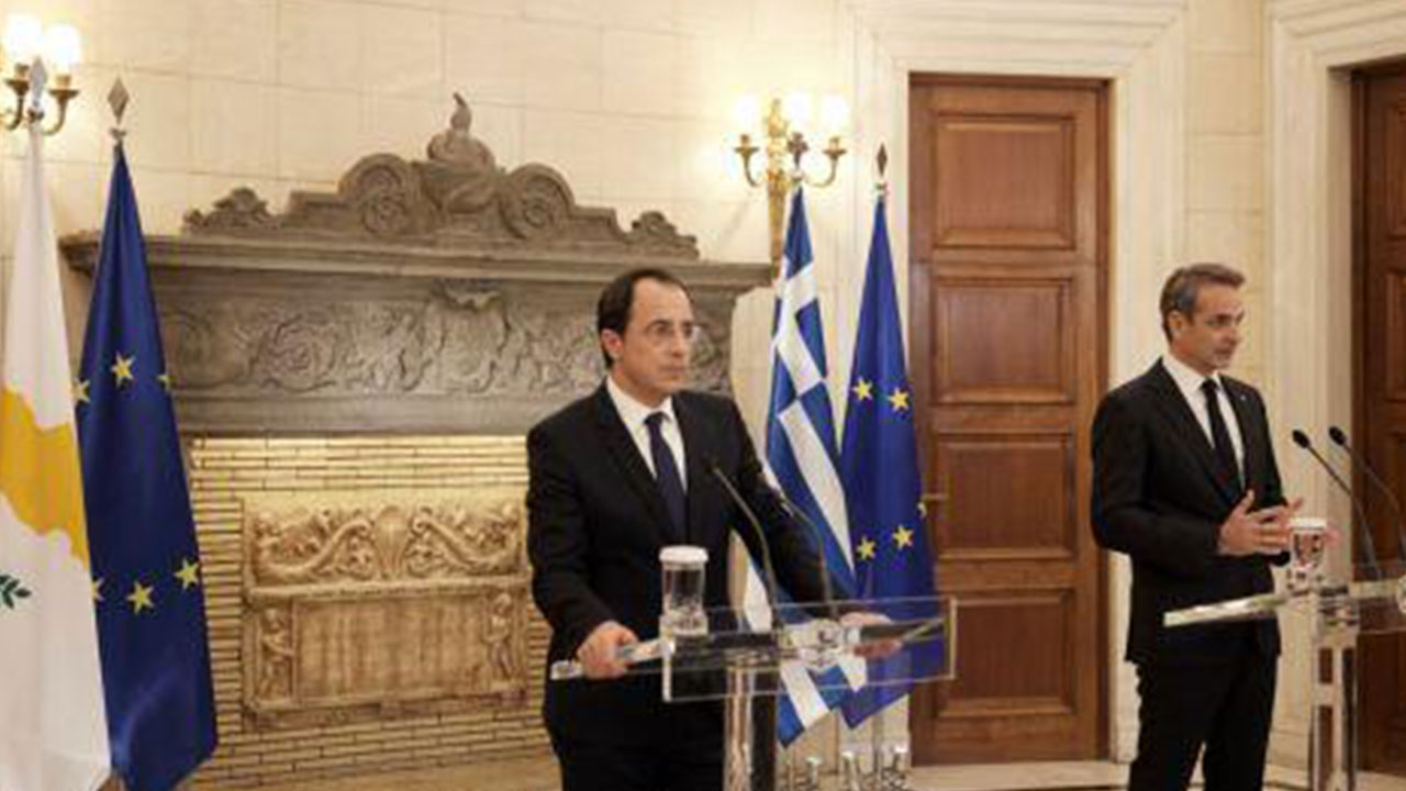 Foto - Yunanistan’a dostundan darbe: Biz olmasak siz bir hiçsiniz, Türkiye ile sorunlarınızdan bizi unuttunuz