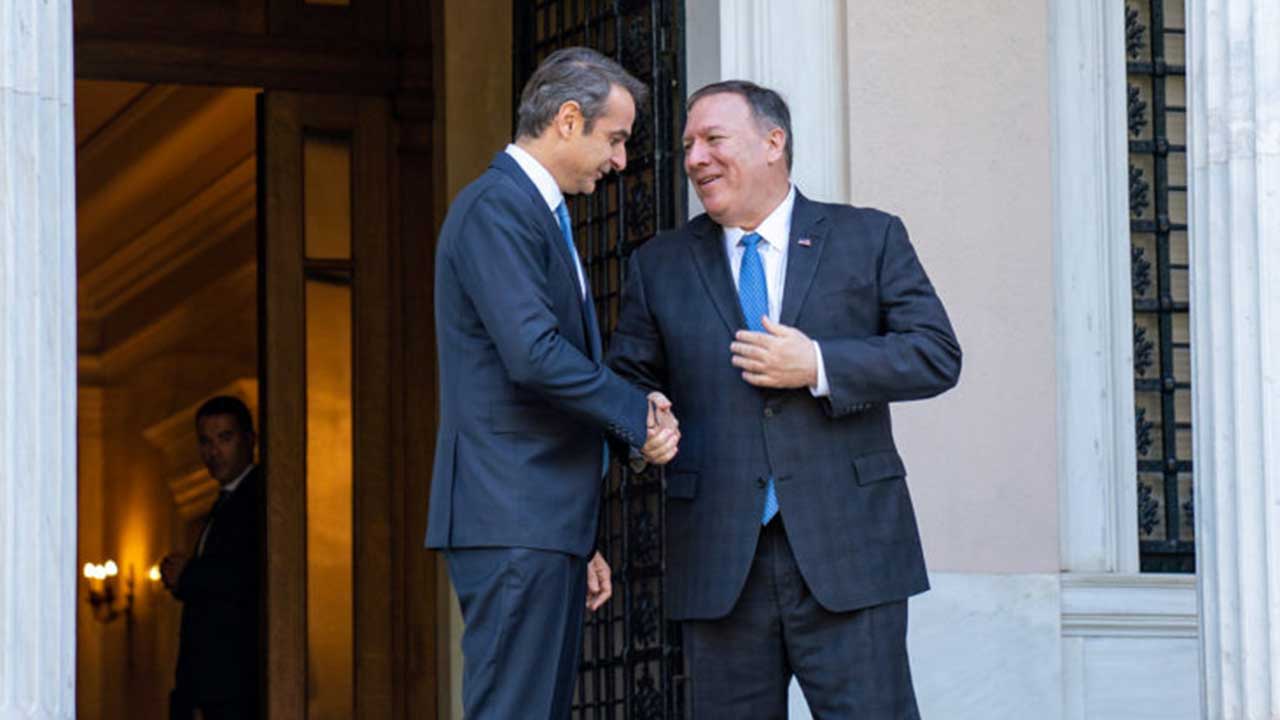 Foto - Yunanistan'a gizemli ziyaret! Herkes aynı şeyi düşünüyor: Türkiye'ye dair vaatler vermeye geldi