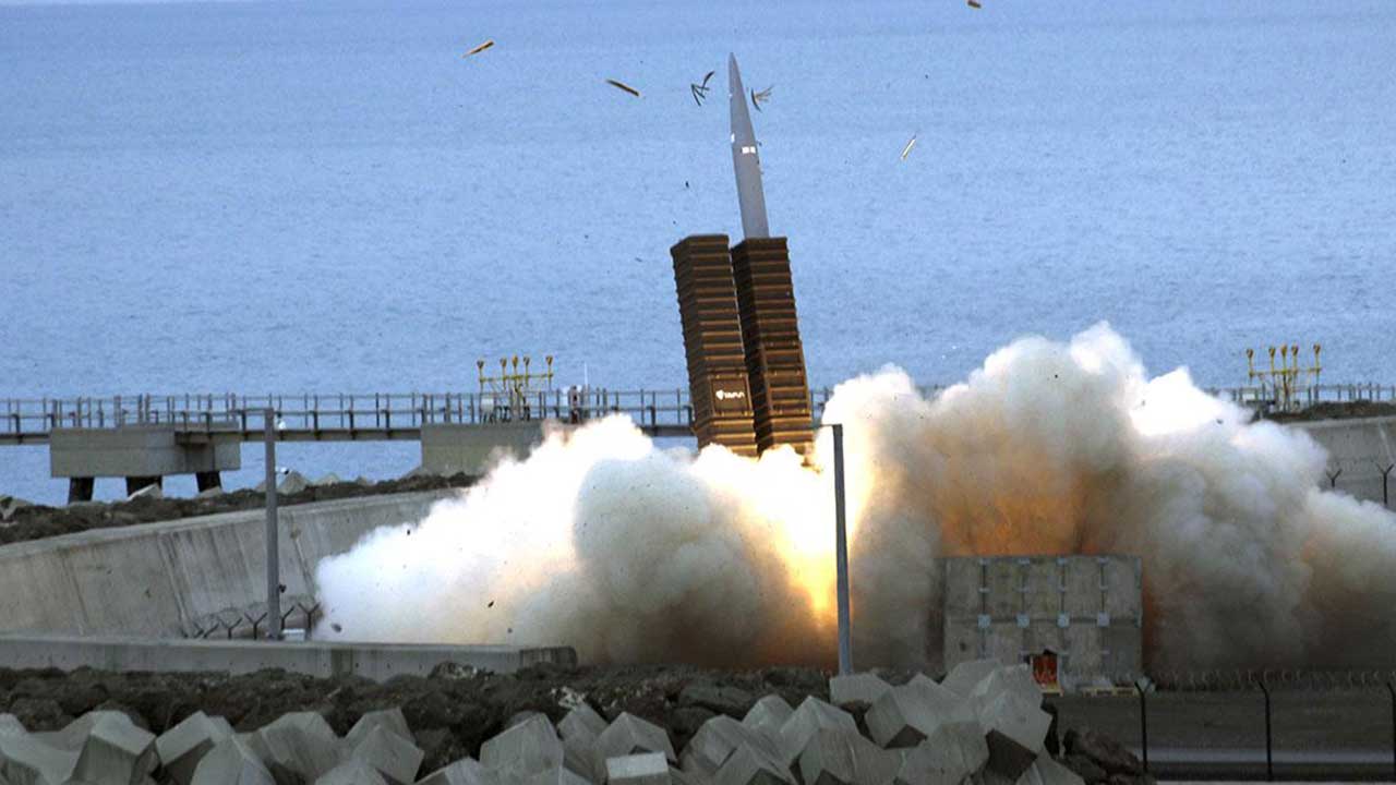 Foto - Yunanistan'a olay uyarı: Tayfun füzesinin ne olduğunu unutmayın! Türkiye bir gece ansızın gelebilir