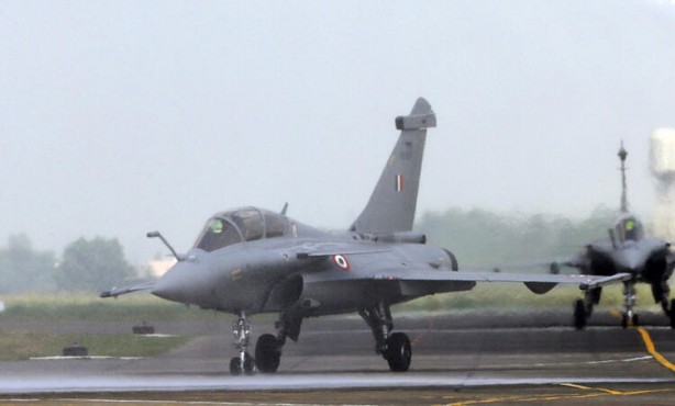 Foto - Yunanistan'da alarm verildi! Yine provokasyon