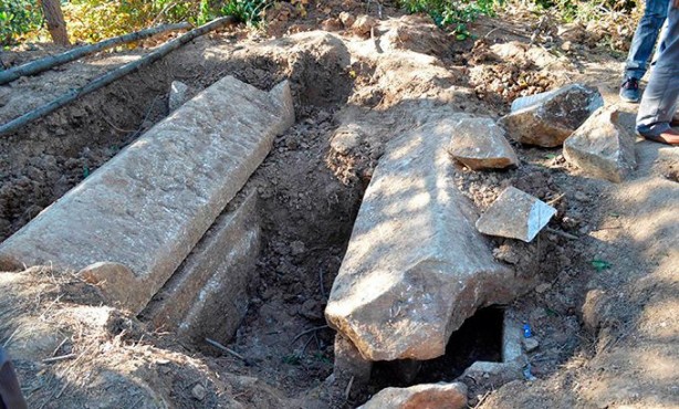 Foto - Yunanistan’da antik mezardan çıkan şey ağızları açık bıraktı! "Manisa" detayı tüm dünyayı şok etti