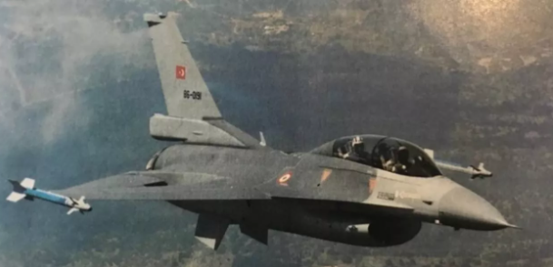 Foto - Yunanistan'da çok büyük panik! Televizyon, gazeteler, radyolar Türkiye'nin NOTAM kararını korku içerisinde servis etmeye başladı