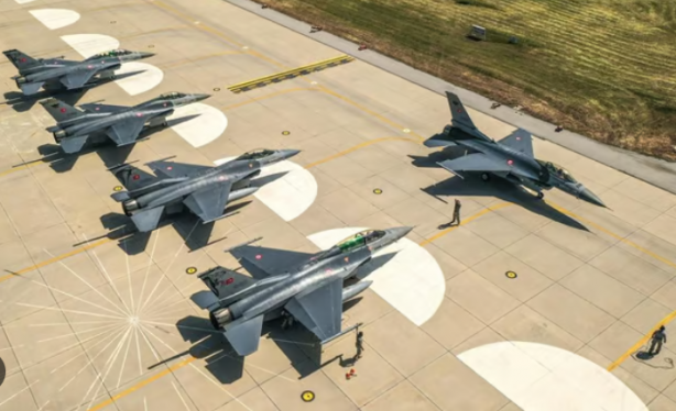 Foto - Yunanistan'ın uykuları kaçacak! Türkiye jet üssü kuruyor, orası abluka altına alınacak