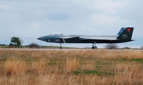 Foto - Yunanistan'da "Kızılelma" korkusu: Türkiye F-35'lere kafa tutmaya hazırlanıyor