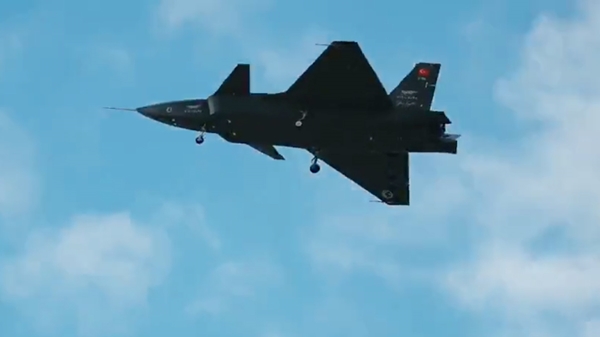 Foto - Yunanistan'da "Kızılelma" korkusu: Türkiye F-35'lere kafa tutmaya hazırlanıyor