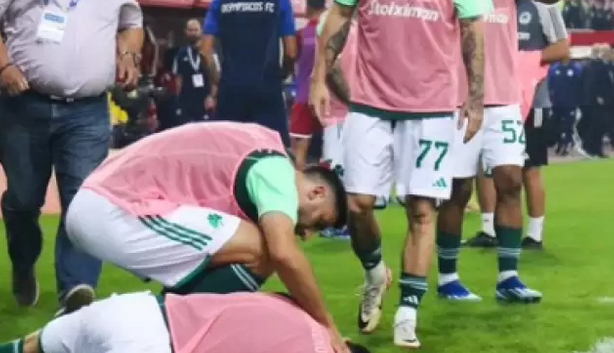 Foto - Yunanistan'da korkunç manzara! Komşu fena halde karıştı! Böyle bir şey nasıl olur...