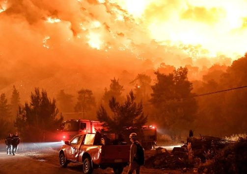 Foto - Yunanistan'da orman yangınları sürüyor: Alevler Türk köylerine ulaştı