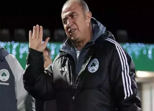 Foto - Yunanistan’da şok eden gelişme! Fatih Terim’in fişini çektiler! Sen ne yaptın böyle! Bakalım şimdi ne olacak 