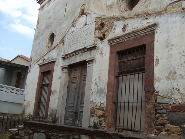 Yunanistan'dan büyük ayıp!