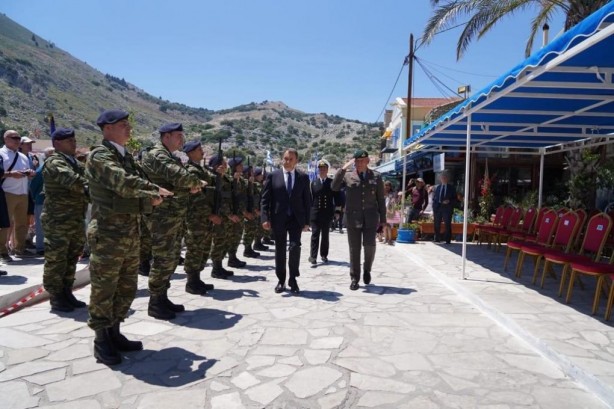 Foto - Yunanistan'dan Türkiye ile ilgili büyük provokasyon! Tansiyonu yükselttiler, ortalık karışabilir