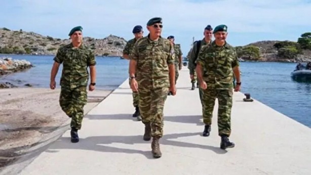 Yunanistan'dan yeni provokasyon! Resmen kaşınıyorlar