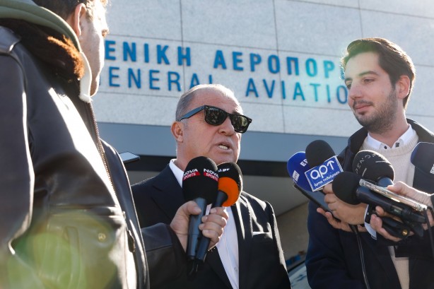 Foto - Yunanistan’ı ayağa kaldıracak açıklama! Herkes tedirgin, 'Bu nasıl olur?' diye birbirine soruyorlar! Baş ağrısı benzetmesi olay…