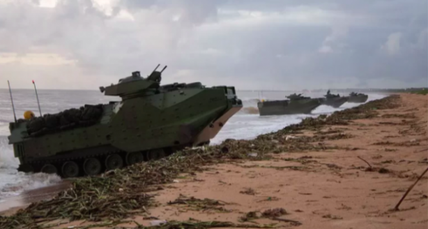Foto - Yunanistan'ı resmen Türkiye ile savaşa hazırlıyorlar! "Amfibi AAV'ları oraya konuşlandırın" deyip yolladılar